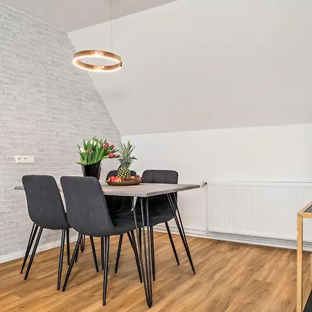 Feriwnohung Liv Og
